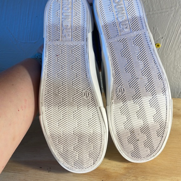 Disney Pixar’s shoes. Women’s 10. NWT - Picture 16 of 16